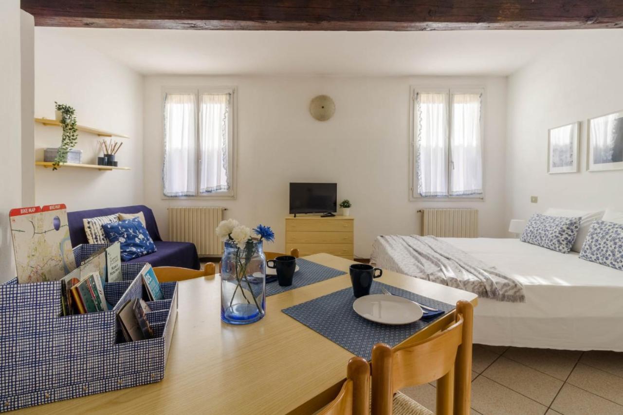 Apartamento Al Pipái Ferrara Exterior foto